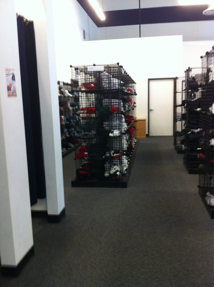 Dennis Uniform Sacramento Uniforms 10266 Rockingham Dr