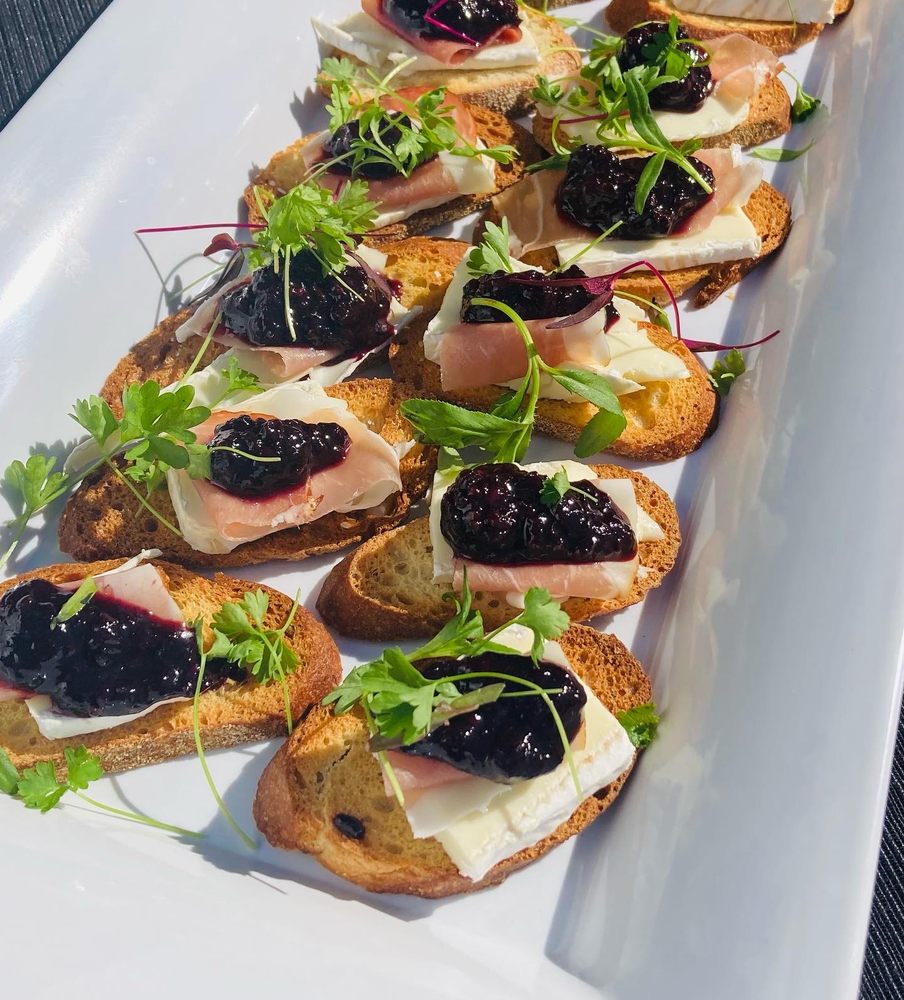 Reds Kitchen & Catering