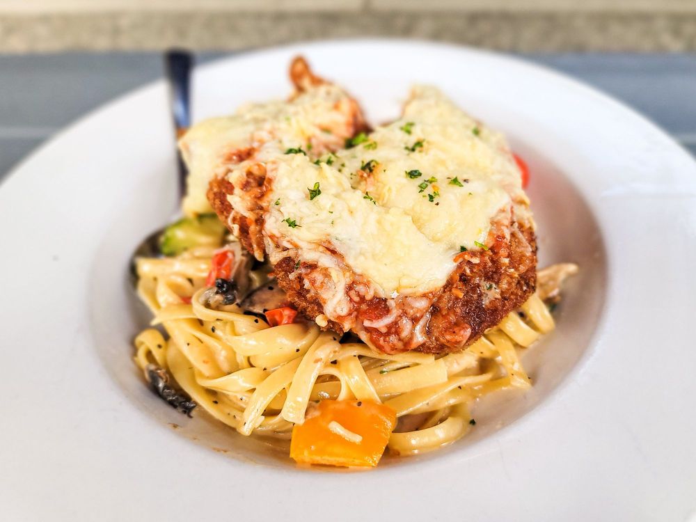 Chaise Lounge Restaurant