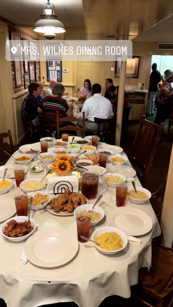 Mrs Wilkes Dining Room 787 Photos 1054 Reviews Southern Mrs Wilkes Dining Room 787 Photos 1054 Reviews Southern 107 W Jones St Savannah Ga United States Restaurant Phone Number