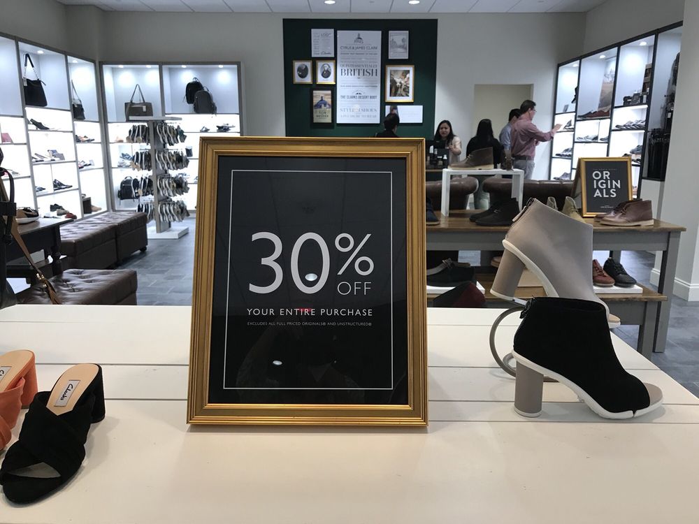 clarks shoes showroom near me