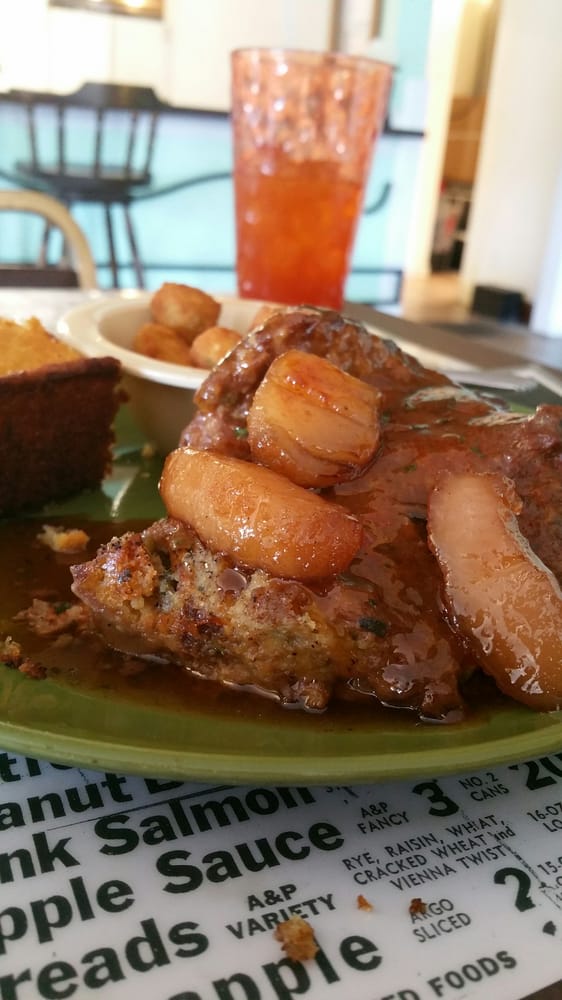 Julia's Homestyle / Caribbean Food