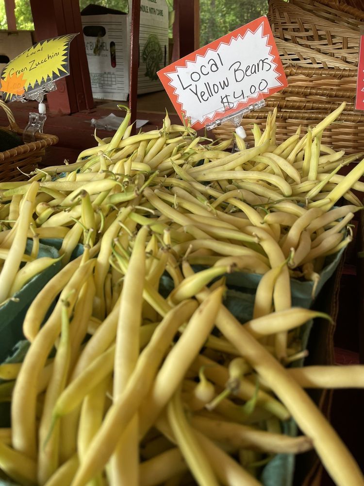Barry Davis Produce Stand