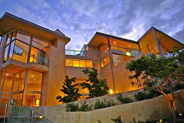 George Avants Luxury Real Estate Loan Broker