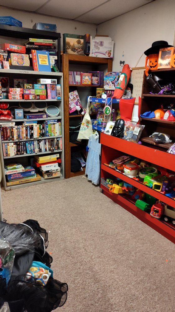 Hidden Treasures Thrift Store & Estate Sale Services