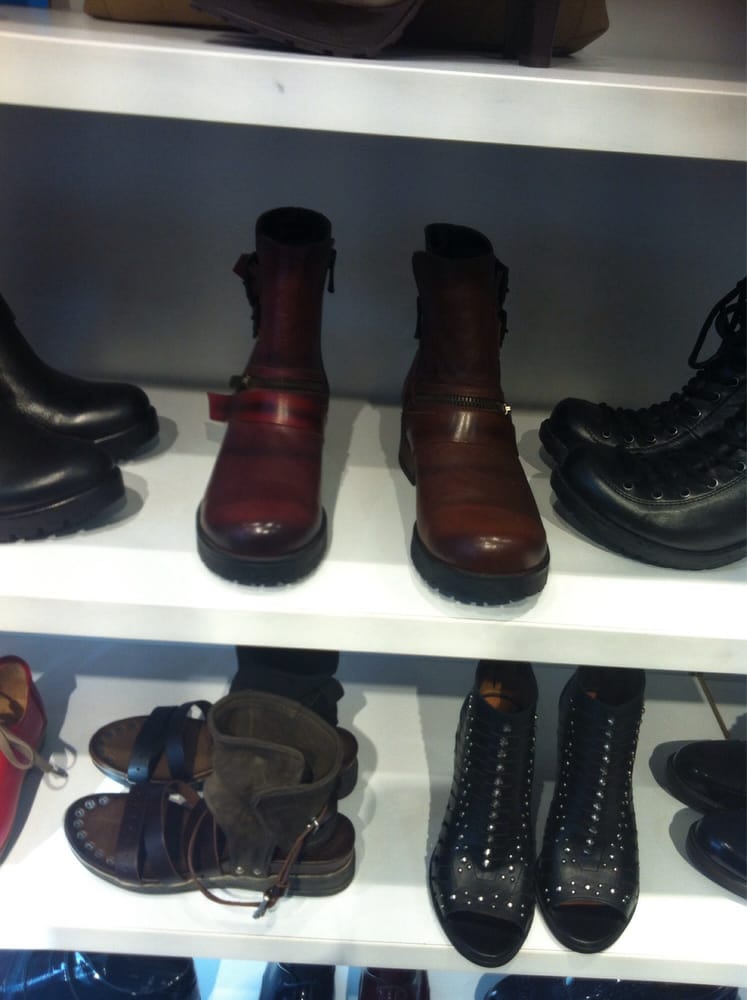 Santa Barbara Polo & Racquet Club Shoe Stores 19 Mayıs Mah., 19