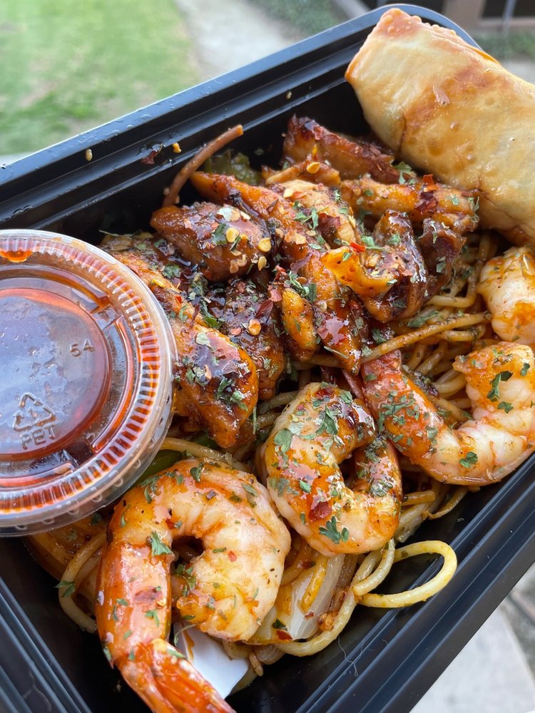 Hong Kong Dee Noodle Shack