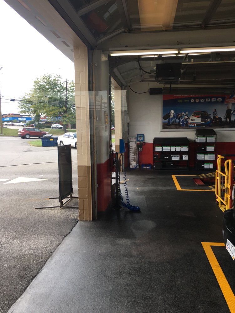 Valvoline Instant Oil Change Oil Change Stations 1444 East Kemper
