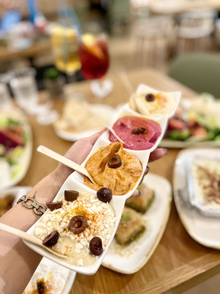 Hummus Mediterranean Kitchen
