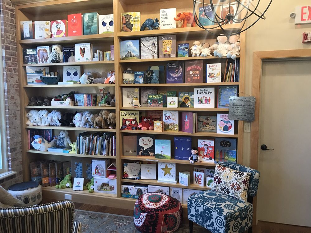 Dogwood Books & Gifts
