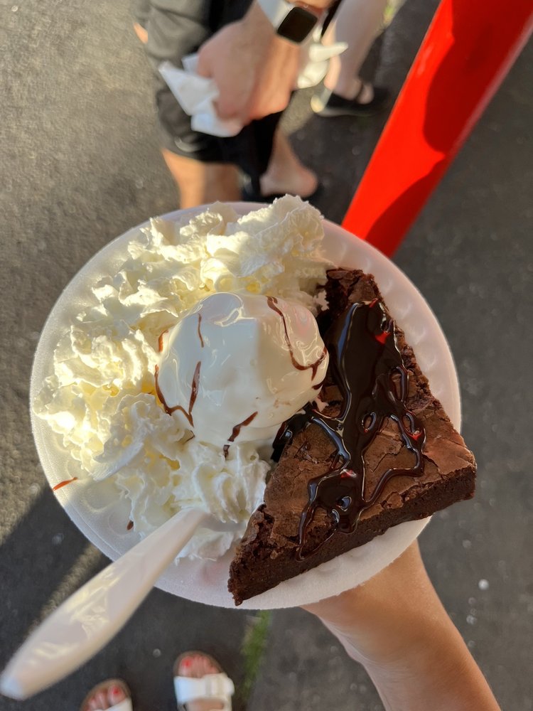 The Dairy Corner, Winchester Roadtrippers