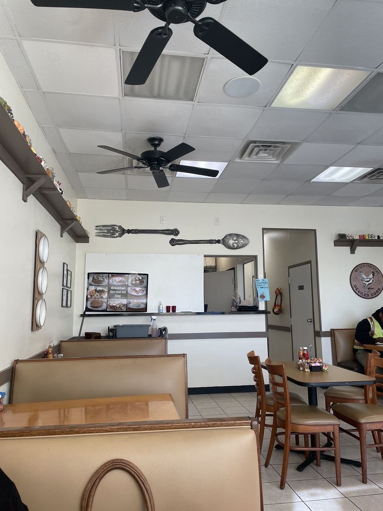 Classic BJ's Cafe