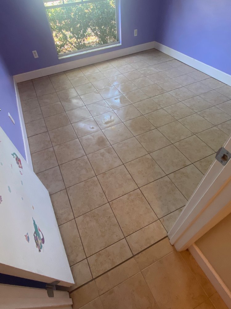 image of business Frank Hollinger Family Flooring