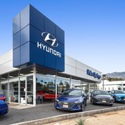 Palm Springs Hyundai 72 Photos 88 Reviews Car Dealers 3919 E Our Friendly Photo Of Palm Springs Hyundai Ca United States