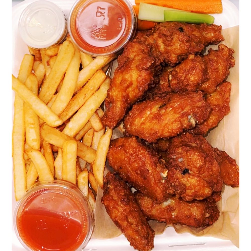 Andy's Wings And Fish, Flint Roadtrippers