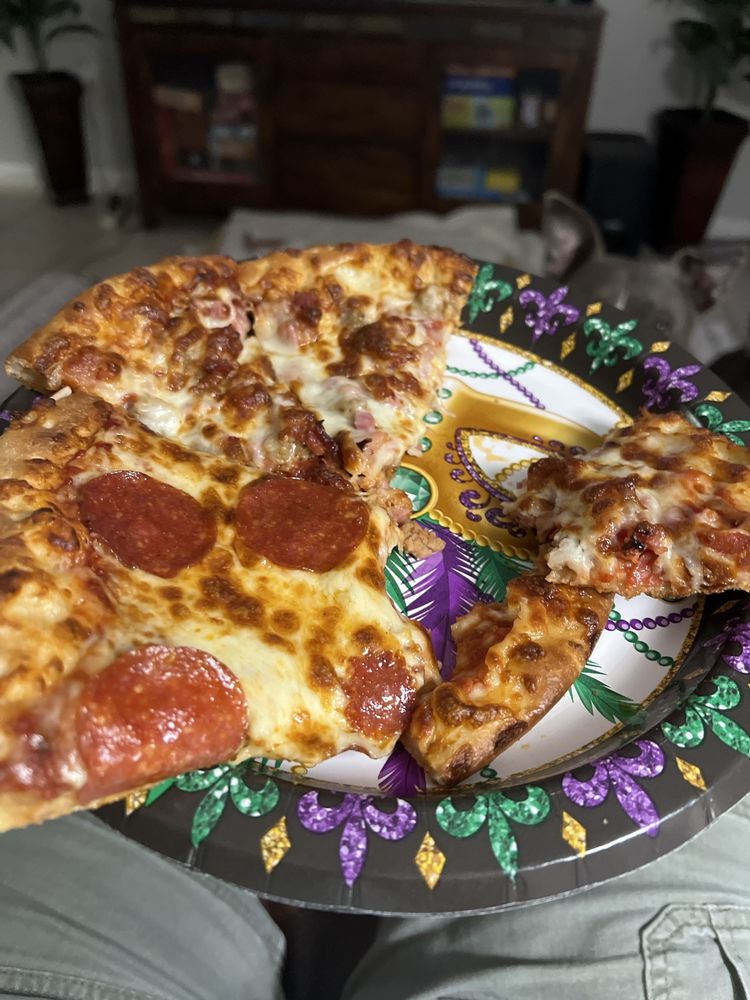 Pizzano's Pizza & Grinderz