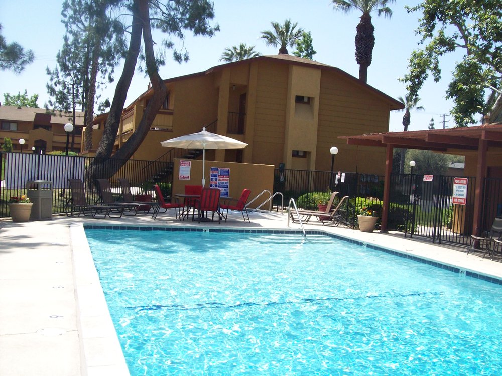 Concord Square Apartments