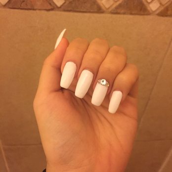 ideal nails