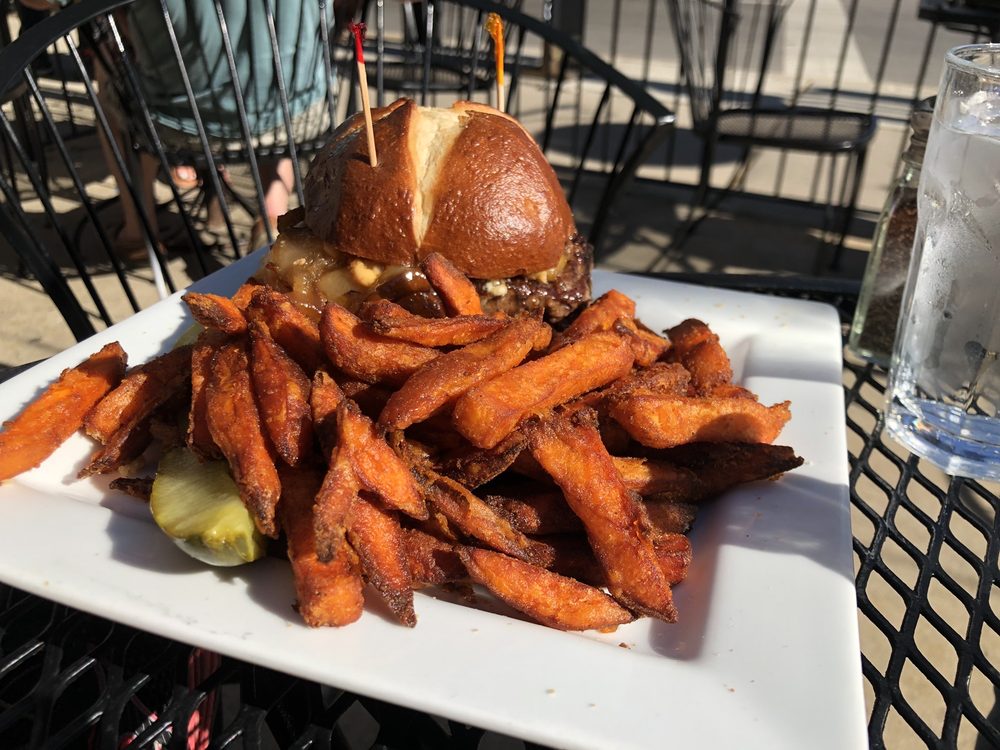 Matisse Tavern & Grill