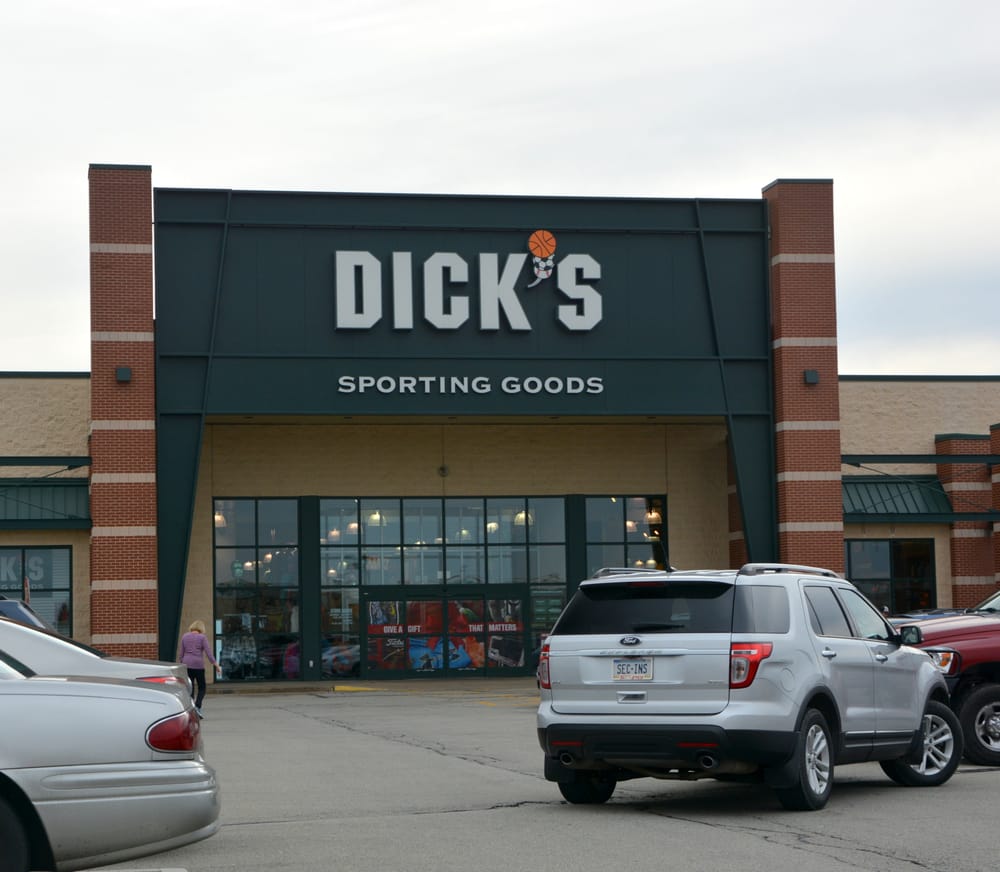 Dick's sporting goods home page