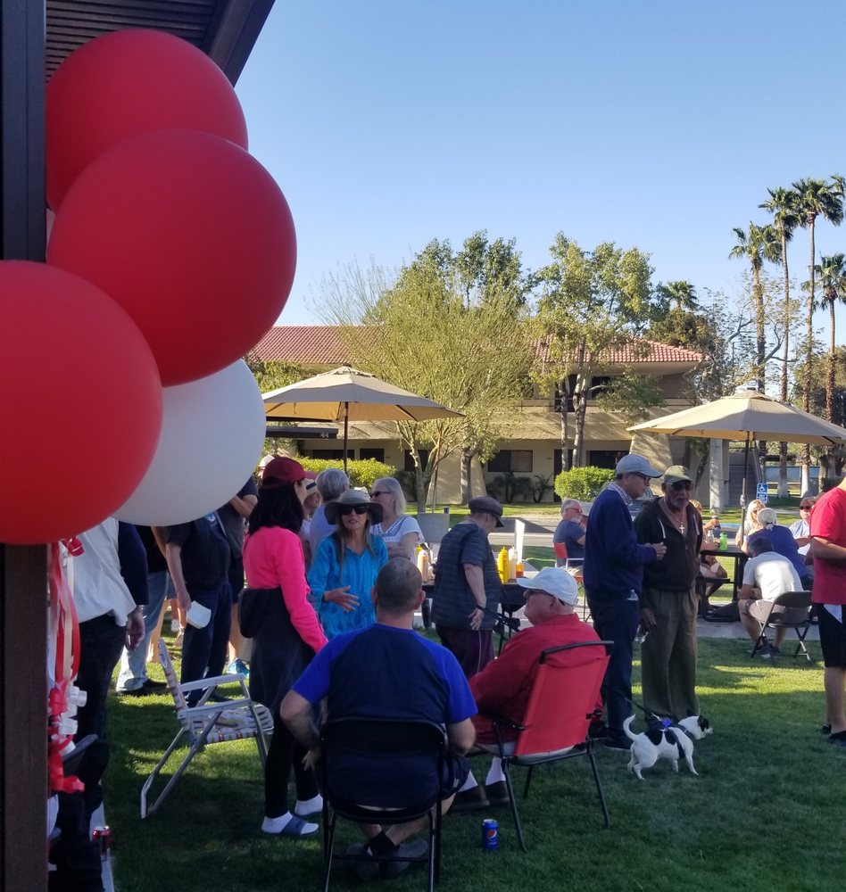 Bombdiggity Hot Dogs and Catering