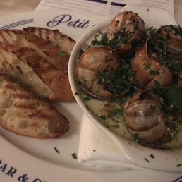 Foto zu Petit Marlowe - San Francisco, CA, Vereinigte Staaten. Escargot