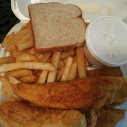 Fresh Catch Seafood 564 E 185th St East Photo Of Fresh Catch Seafood Cleveland Oh United States Walleye Dinner
