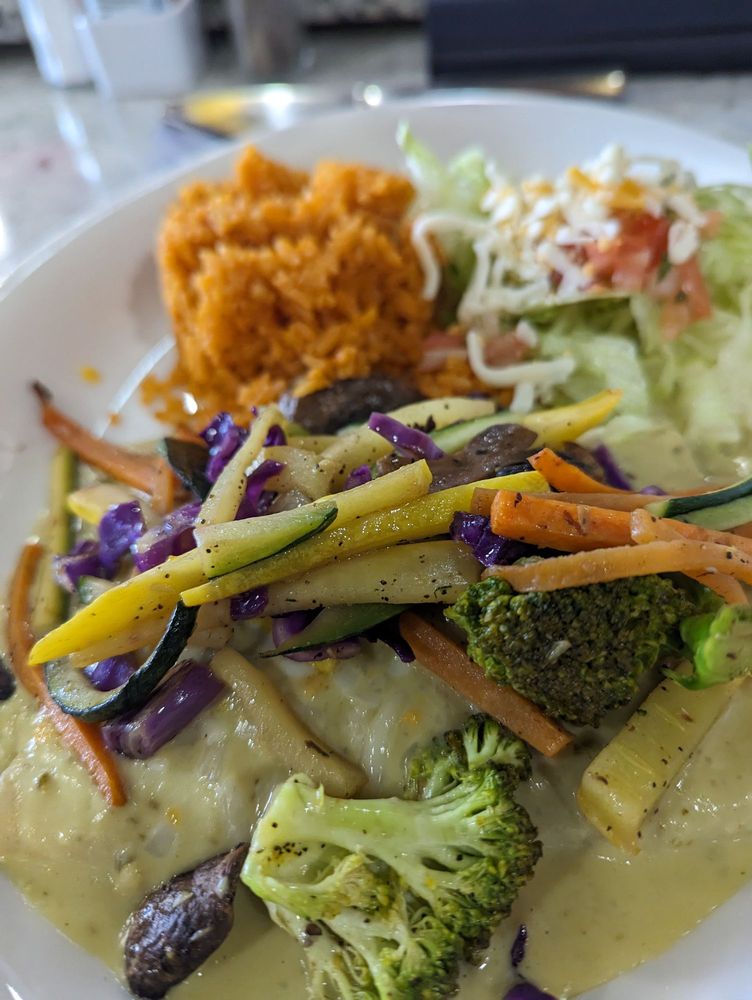 Alexander’s Mex Cuisine