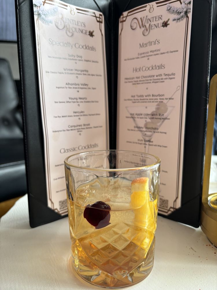 Bentley’s Lounge
