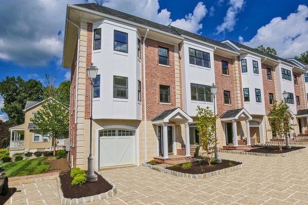 The Brownstones At Caldwell 10 Central Ave Nj Real Estate Photos 10