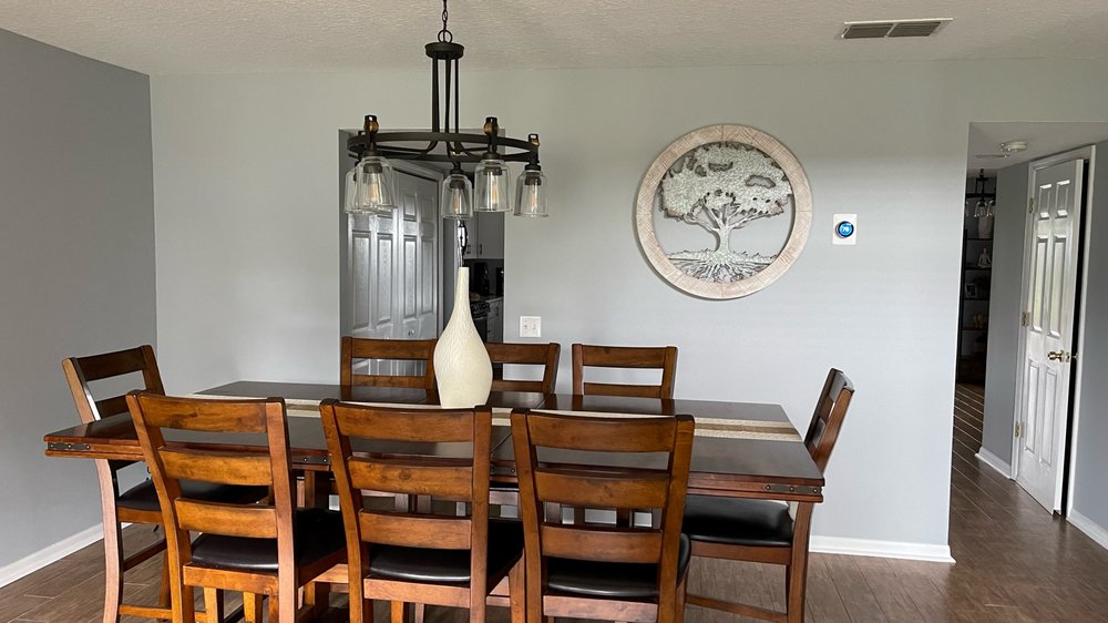 Mom And Dad's Vacation Home Cleaning