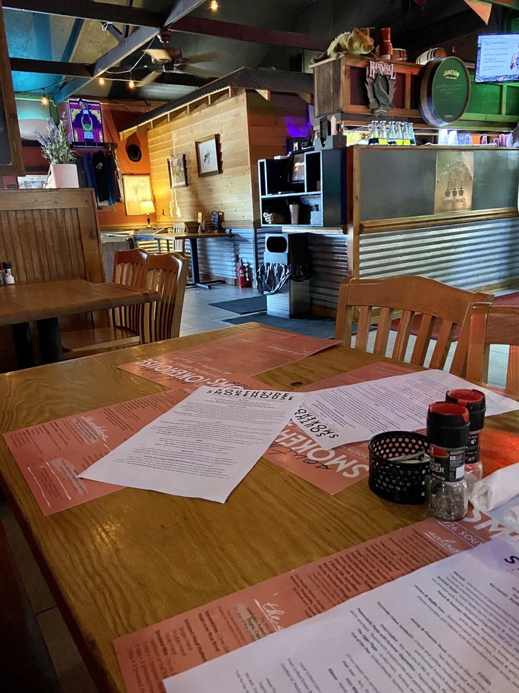 Southside Smokehouse & Grille