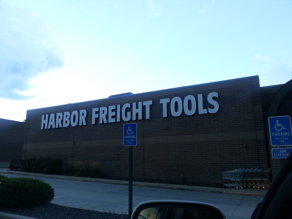 Harbor Freight Tools Hardware Stores 395 NW Barry Rd, Kansas City