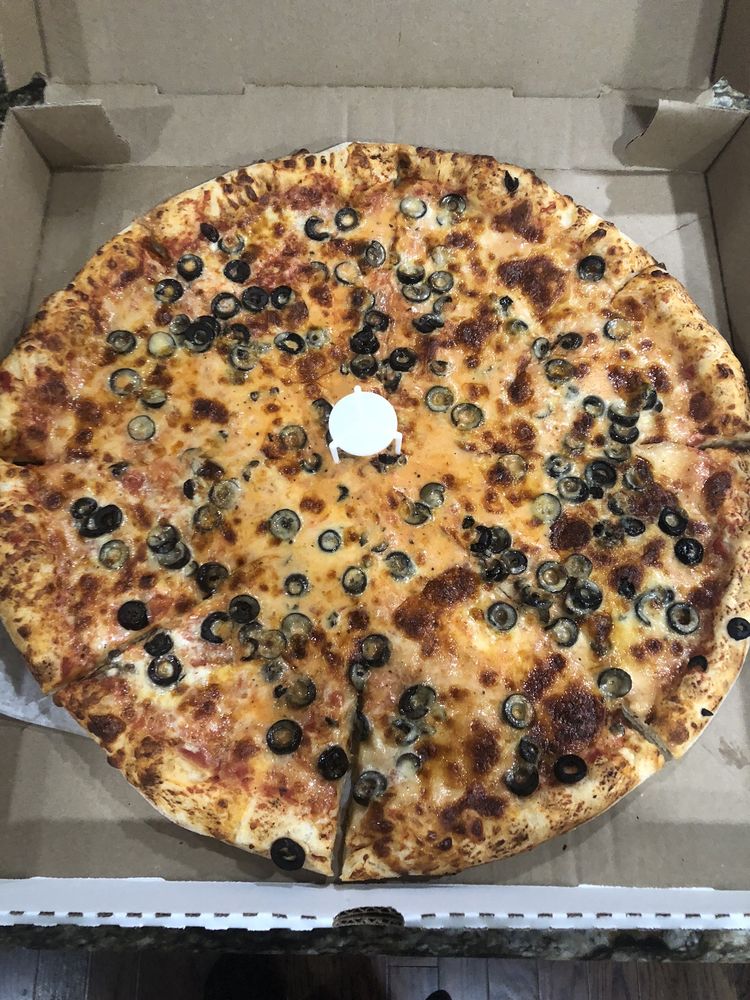 Nina's Wing Bites & Pizza