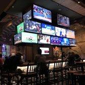 Twin Peaks - 571 Photos & 643 Reviews - Sports Bars - 3717 S Las Vegas