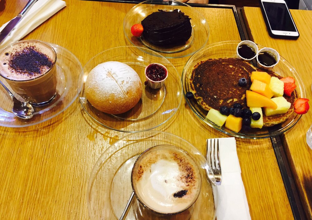 California Bakery 78 Photos & 66 Reviews Desserts Piazza Sant