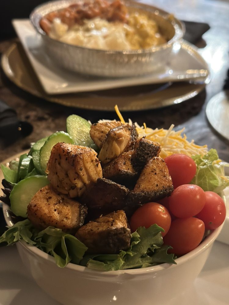 Truth Lounge & Bistro