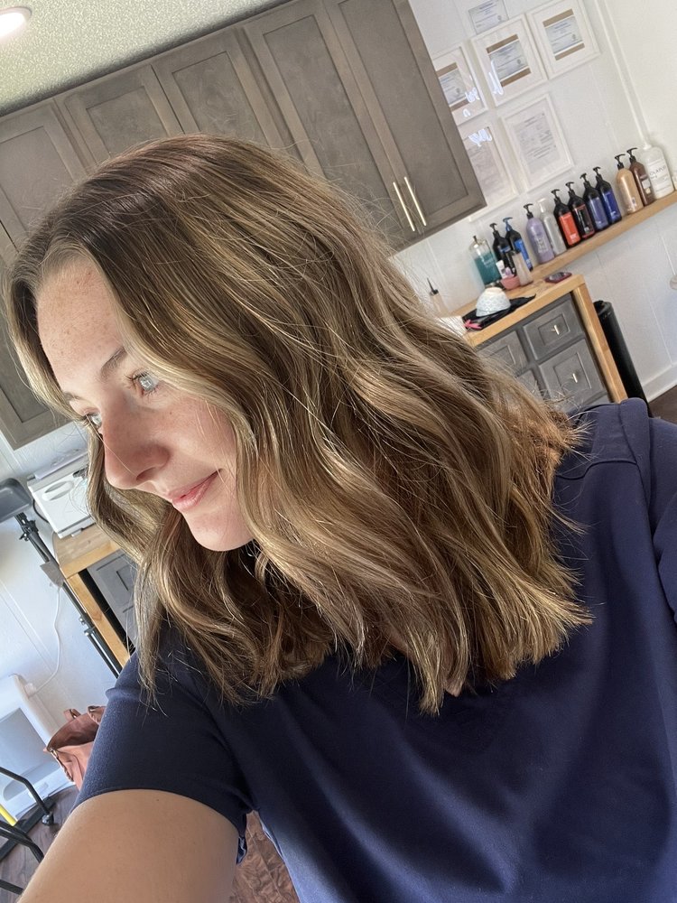 Willow and Oak Hair Lounge