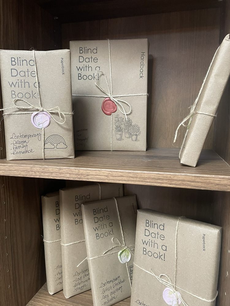 The Lakewood Bookstore, Lakewood Roadtrippers