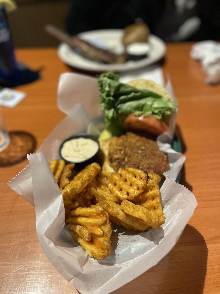 Warrior Bar & Grill