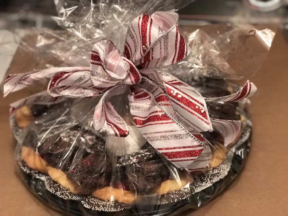 Marias Italian Bakery