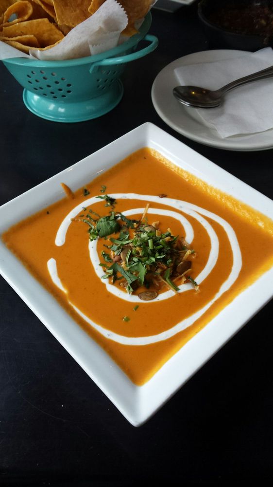 Que Onda Tacos + Tequila 290 Photos & 228 Reviews Mexican 333 W Trade St, Uptown