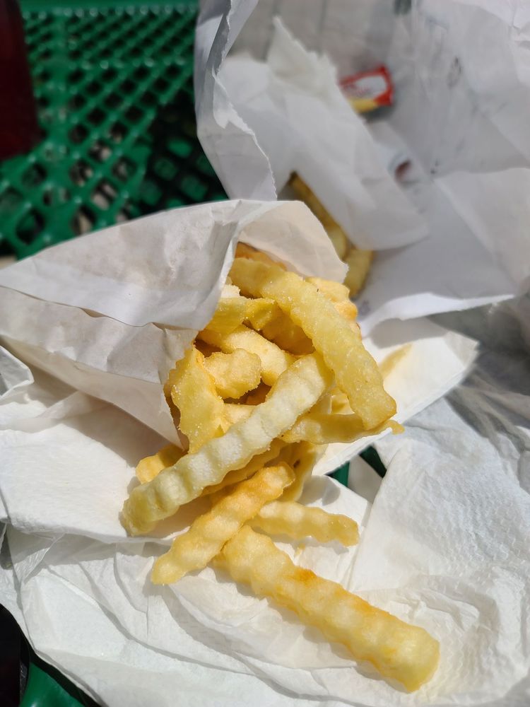 Sam Classic Burgers