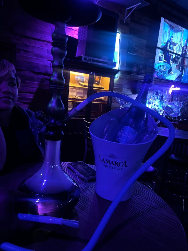Gemini Hookah Lounge Image