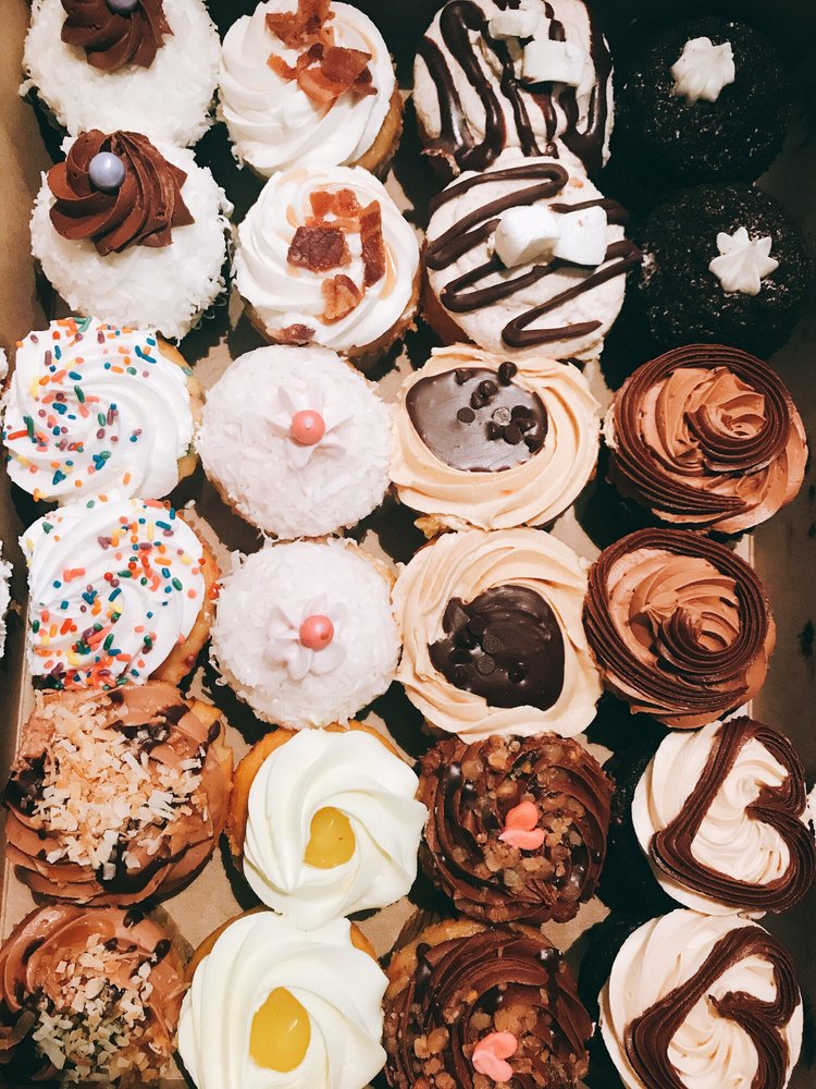 The Cake Lady 27 Photos & 39 Reviews Bakeries 256 S Frontage Rd