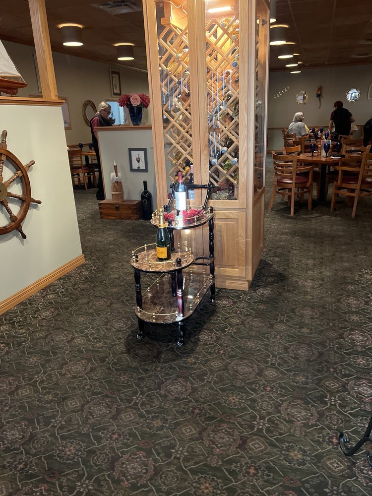 Old Fulton Seafood Cafe & Steakhouse