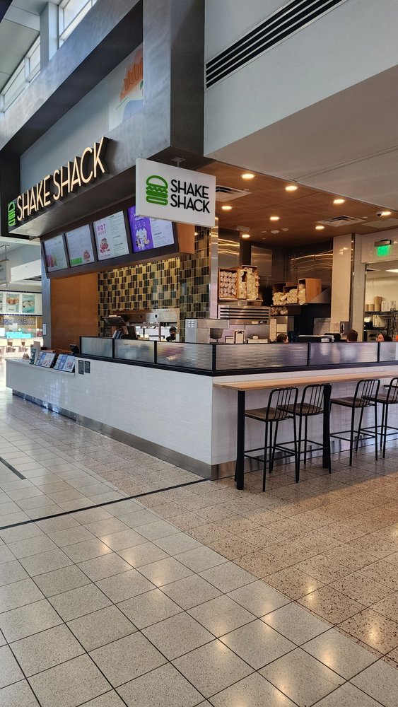 Shake Shack Westfield Plaza Bonita
