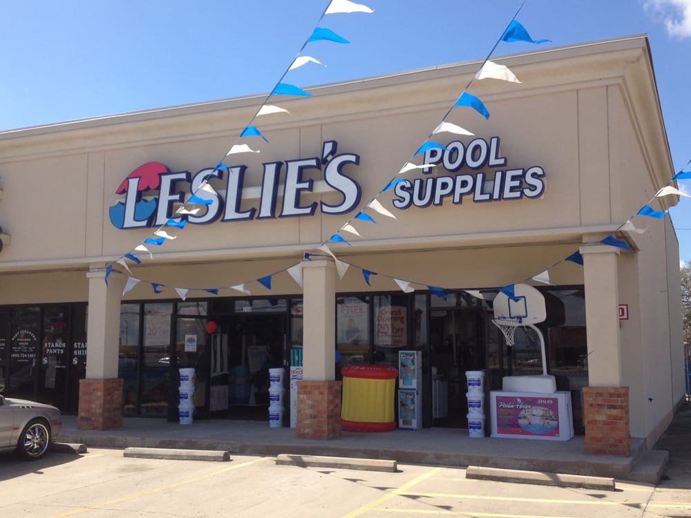 Leslie's