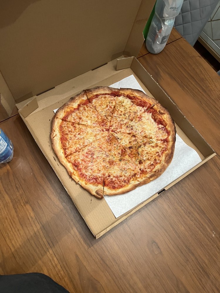 Martellucci's Pizza