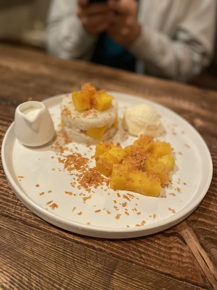 Mango Mango Dessert